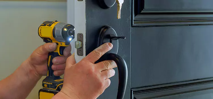 Locksmith Emergency Service Bear