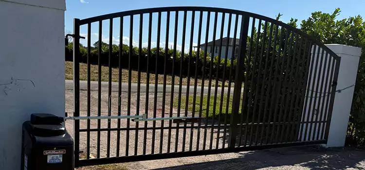 Driveway Fence Repair Bear